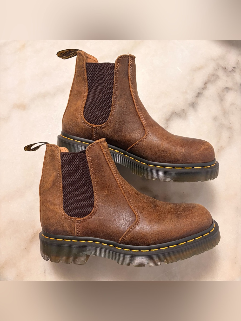 Dr. Martens 2976 Chelsea Boots